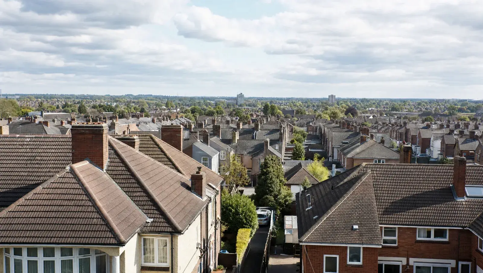 Leicester suburban rooftops with a mix of Victorian terraces and 1930s semi-detached houses